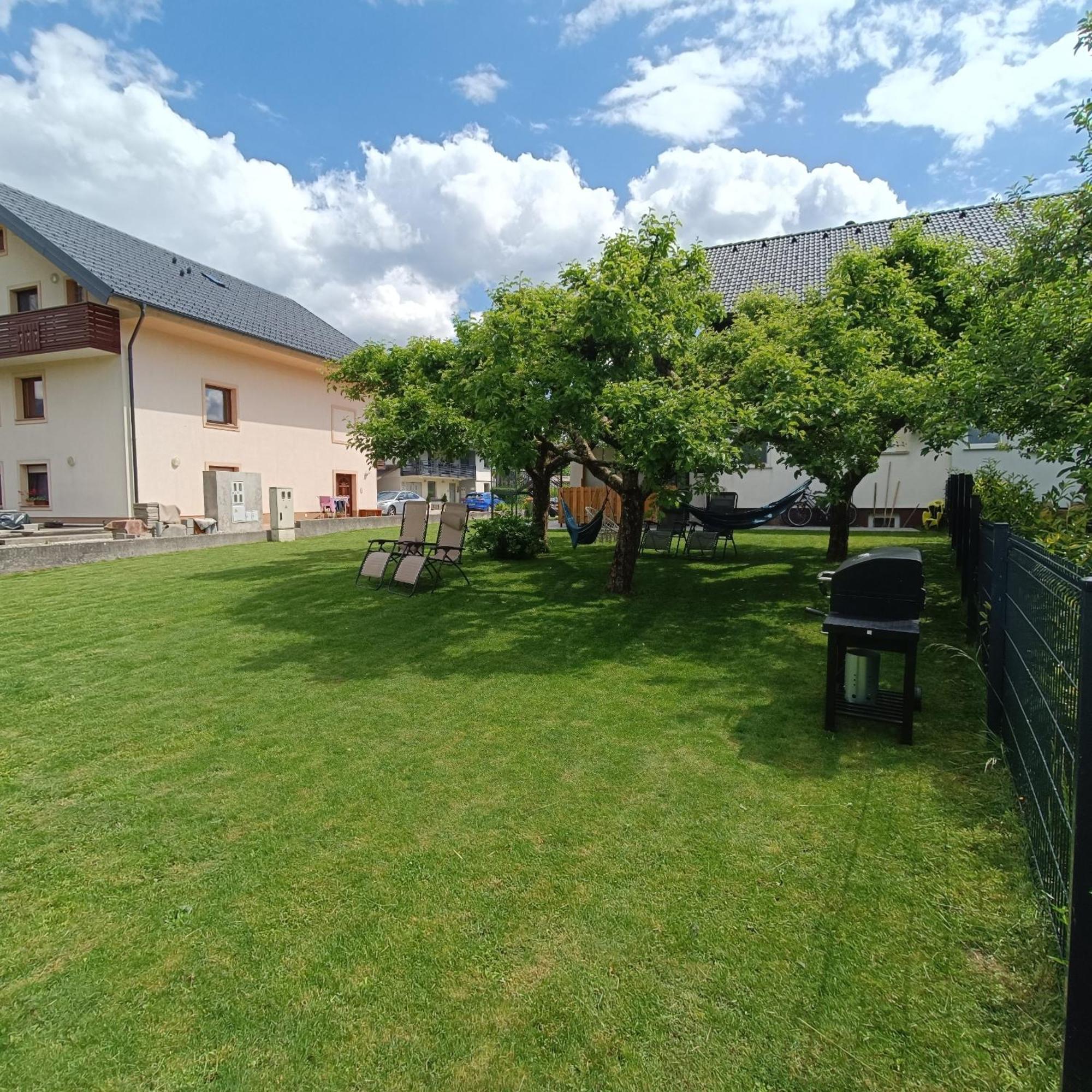 Apartments Mici Блед Екстер'єр фото